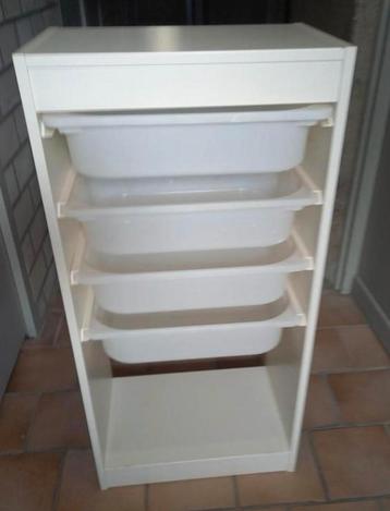 IKEA Trofast Kastje met Bakken beschikbaar voor biedingen