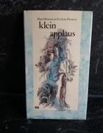 Klein applaus - hans bouma en evelyne dessens, Gelezen, Ophalen of Verzenden