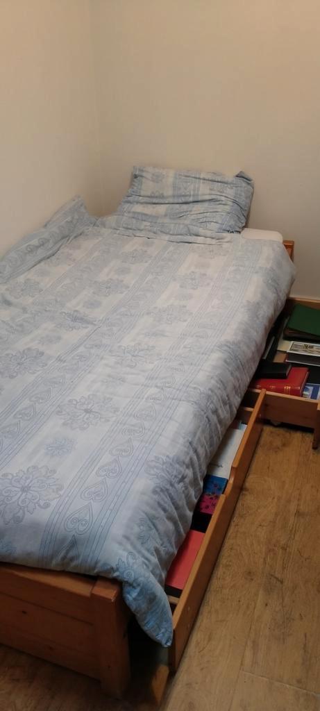 Eenpersoonsbed met lades, Huis en Inrichting, Slaapkamer | Bedden, Gebruikt, Eenpersoons, 90 cm, 200 cm, Hout, Bruin, Ophalen