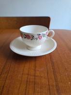 Wedgwood Kop en Schotel met Rozenmotief, Ophalen of Verzenden, Zo goed als nieuw, Wedgwood, Kop(pen) en/of Schotel(s)