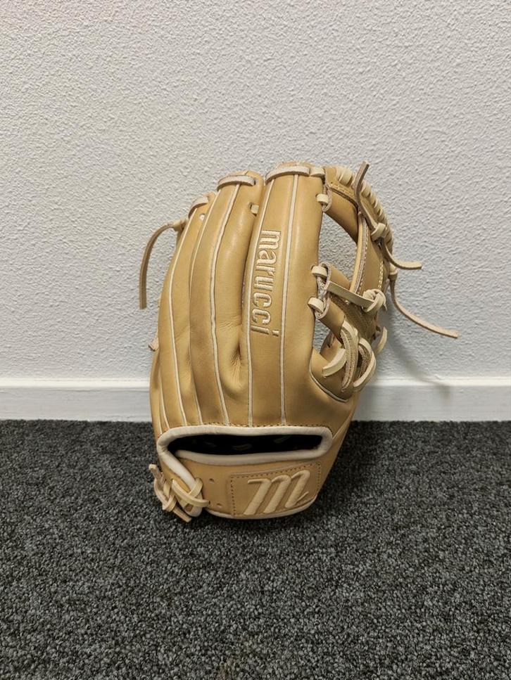 Z.g.a.n. 11,5" Marucci Cypress series handschoen, Sport en Fitness, Honkbal en Softbal, Zo goed als nieuw, Handschoen, Honkbal