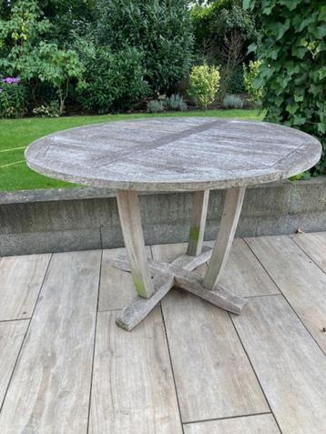 Ronde houten Tuintafel (teak) beschikbaar voor biedingen
