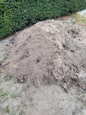 Gratis tuinzand op te halen beschikbaar voor biedingen