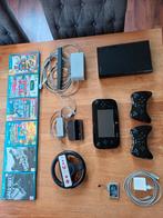 Nintendo Wii u  32mb zwart 2controllers 7 spellen, Spelcomputers en Games, Spelcomputers | Nintendo Wii U, Ophalen of Verzenden