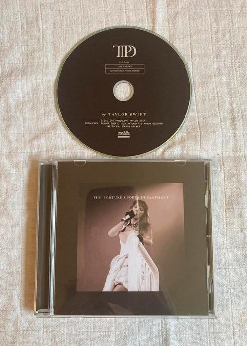 Taylor swift ttpd live album cd fan~made, Cd's en Dvd's, Cd's | Pop, Zo goed als nieuw, 2000 tot heden, Verzenden