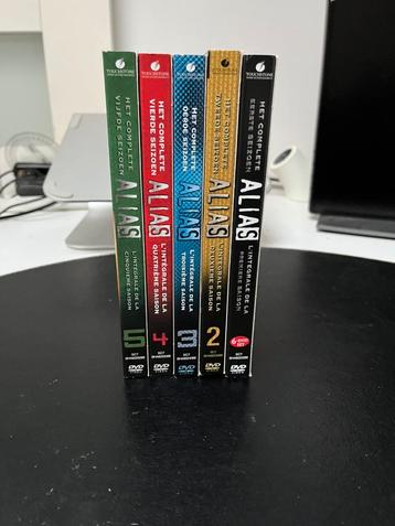 Alias – Seizoen 1 t/m 5 op DVD beschikbaar voor biedingen