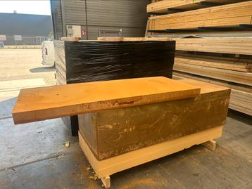 400m2 Resolschuim Isolatieplaten a 2500x1050x140 mm beschikbaar voor biedingen