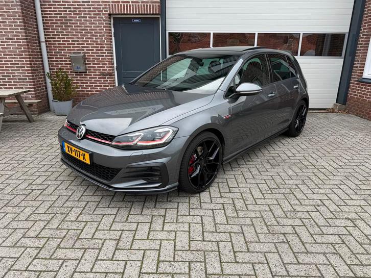 Volkswagen Golf 2.0 TSI performance DSG 2018 Grijs, Auto's, Volkswagen, Bedrijf, Golf, Benzine, F, Hatchback, Automaat, Geïmporteerd