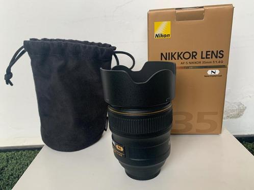 Nikon objectief prime 35mm f1.4, Audio, Tv en Foto, Fotografie | Lenzen en Objectieven, Zo goed als nieuw, Groothoeklens, Ophalen