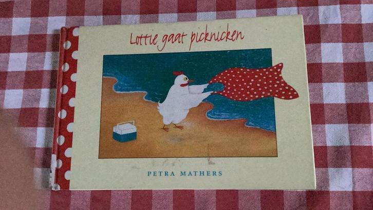 Lottie gaat picknicken ( Petra Mathers), Boeken, Prentenboeken en Plaatjesalbums, Gelezen, Ophalen of Verzenden
