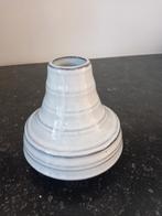 13hgx12diam.Mooi vaasje lichtblauw/crème merk HK Living kado, Overige kleuren, Aardewerk of Porselein, Nieuw, Ophalen of Verzenden