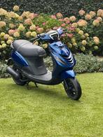 Piaggio zip 4takt, Fietsen en Brommers, Scooters | Piaggio, Ophalen, Maximaal 45 km/u, Zip, Zo goed als nieuw
