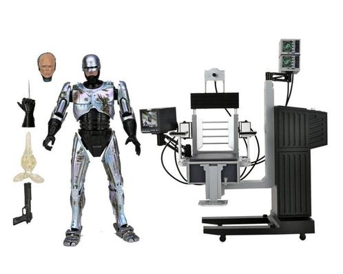 Robocop: Ultimate Battle Damaged Robocop with Chair 18 cm, Verzamelen, Film en Tv, Nieuw, Film, Actiefiguur of Pop, Ophalen of Verzenden