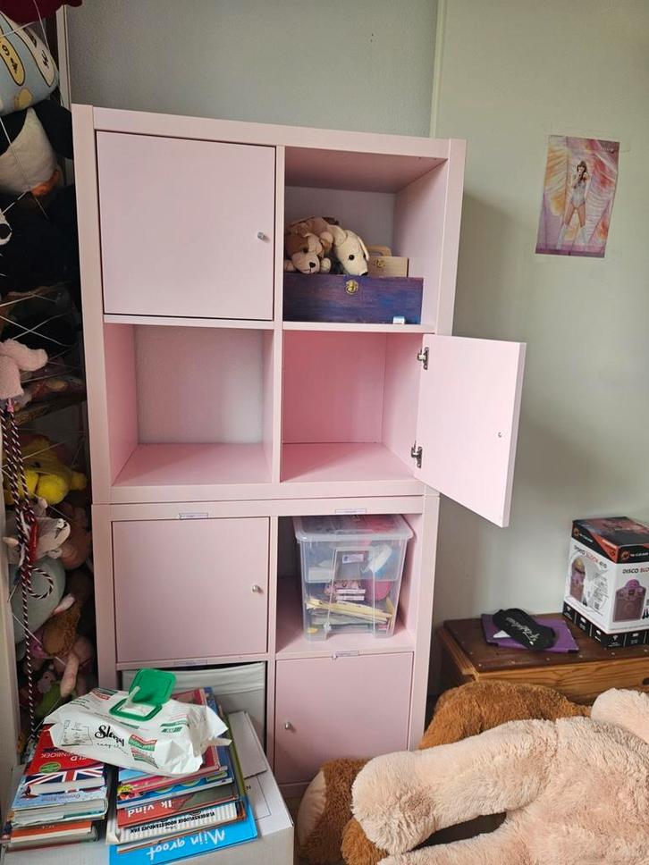Kallax, Ikea, roze, vier vakken, Kinderen en Baby's, Kinderkamer | Commodes en Kasten, Gebruikt, Kast, Minder dan 90 cm, 75 tot 100 cm