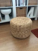 Rieten poef, Huis en Inrichting, Banken | Voetenbanken en Poefen, Ophalen, Zo goed als nieuw, Rond, Minder dan 50 cm