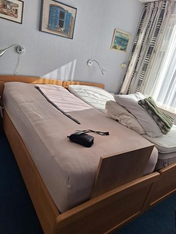 2-Persoons Senioren Bed - Comfortabel & Stevig  beschikbaar voor biedingen
