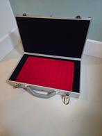 Lindner munten koffer met 4 inlegbladen, Ophalen of Verzenden