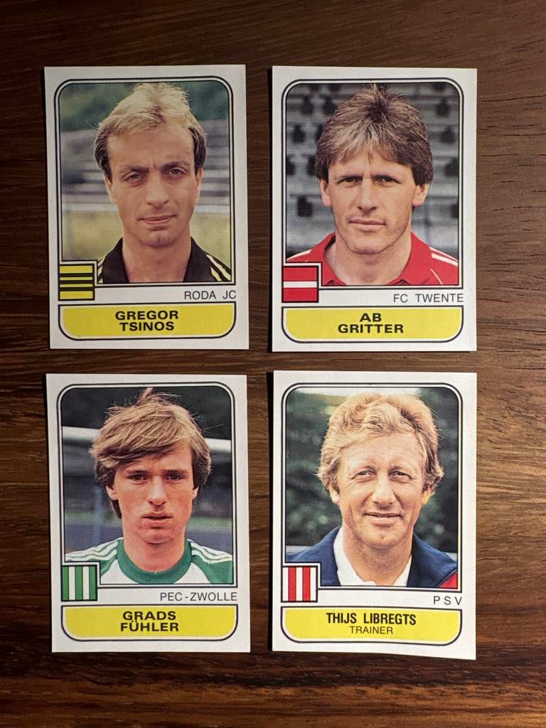 Voetbal 82 Panini Spelerskaarten - Gregor Tsinos, AB Gritter, Ophalen of Verzenden, Nieuw, Meerdere plaatjes