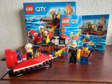 Lego City 60106 Brandweer minifig Fire Departement Starter beschikbaar voor biedingen