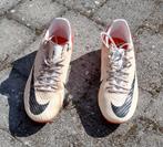 Nike mercurial voetbalschoenen maat 40 1/2, Maat XS of kleiner, Ophalen of Verzenden, Gebruikt, Schoenen