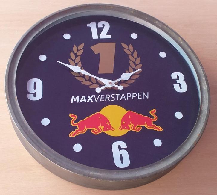 Red Bull Racing / Max wandklok / Formule 1., Verzamelen, Automerken, Motoren en Formule 1, Zo goed als nieuw, Formule 1, Ophalen of Verzenden