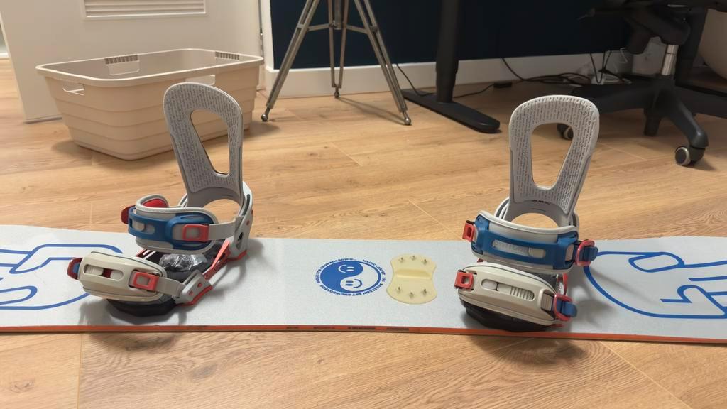 ≥ Bataleon Magic Carpet 154 Snowboard+Switchb.Binding. MT39-43