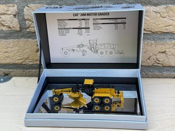 Diecast Masters CAT 24M Grader 1:125 in doos beschikbaar voor biedingen