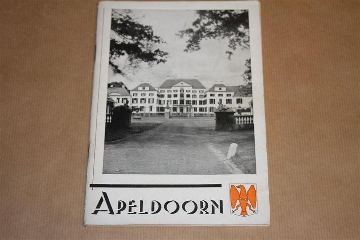 Mooi Apeldoorn - VVV uitgave 1938, Boeken, Geschiedenis | Stad en Regio, Gelezen, Ophalen of Verzenden
