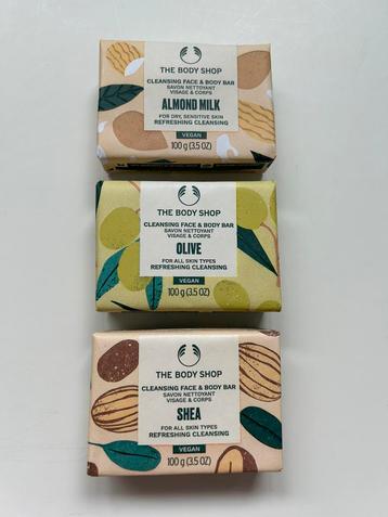 The Body Shop hand/lichaamsreiniging zeep 3x NIEUW beschikbaar voor biedingen