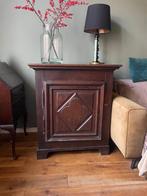 Oude opberg-/drankkast, Huis en Inrichting, Slaapkamer | Nachtkastjes, Ophalen, Zo goed als nieuw, 70 cm of meer