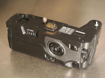 Olympus HLD-9 power battery grip (voor OM-D E-M1 II & III) beschikbaar voor biedingen