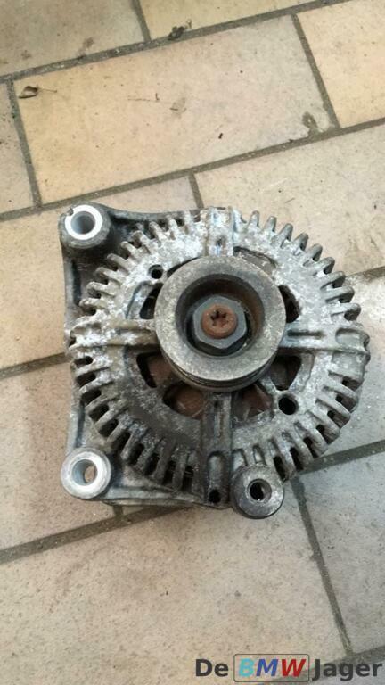 Dynamo BMW X5 E70 X6 E71 M57N2 12317796125, Auto-onderdelen, Elektronica en Kabels, BMW, Gebruikt, Ophalen of Verzenden
