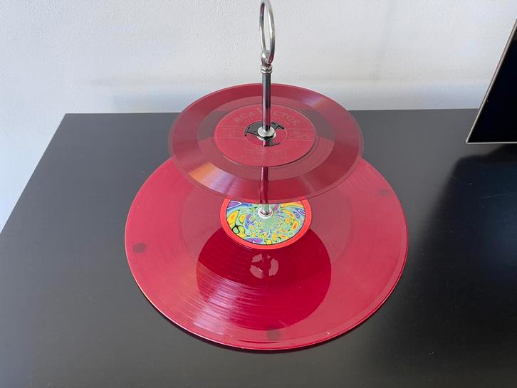 Gekleurde/ bakeliet en vinyl etagères, Huis en Inrichting, Woonaccessoires | Etagères, Zo goed als nieuw, Ophalen of Verzenden