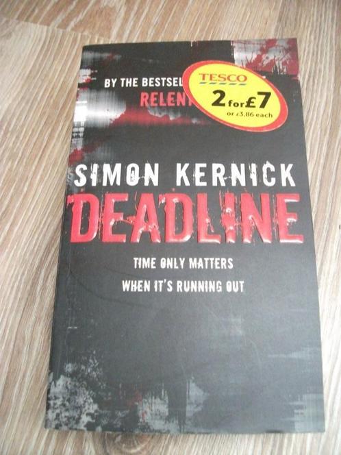 Simon Kernick - Deadline ENGELSTALIG, Boeken, Thrillers, Gelezen, Ophalen of Verzenden