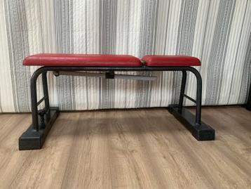 Fitness bankje beschikbaar voor biedingen