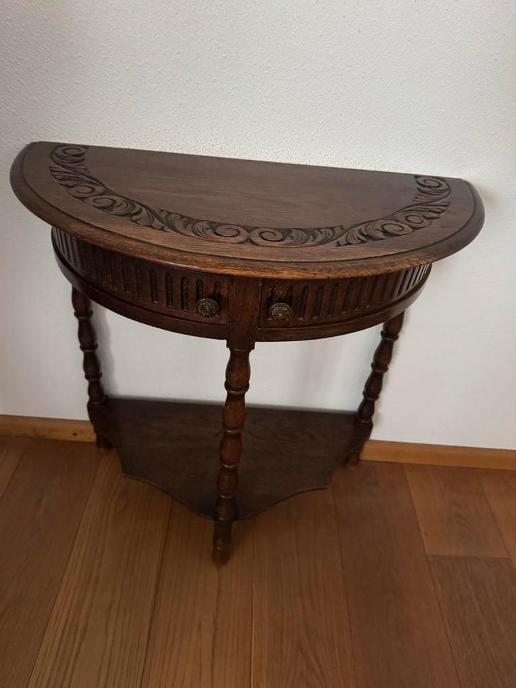 Houten sidetable met lade, Huis en Inrichting, Tafels | Sidetables, Gebruikt, 25 tot 50 cm, Minder dan 50 cm, Overige vormen, Overige houtsoorten