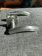 RVS Deurklinken met Rozetten, Ophalen, Zo goed als nieuw, Rvs, Klink of Kruk