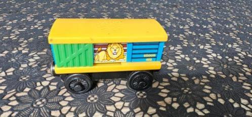 Lion wagon, Thomas de trein Hout, Kinderen en Baby's, Speelgoed | Thomas de Trein, Zo goed als nieuw, Ophalen of Verzenden