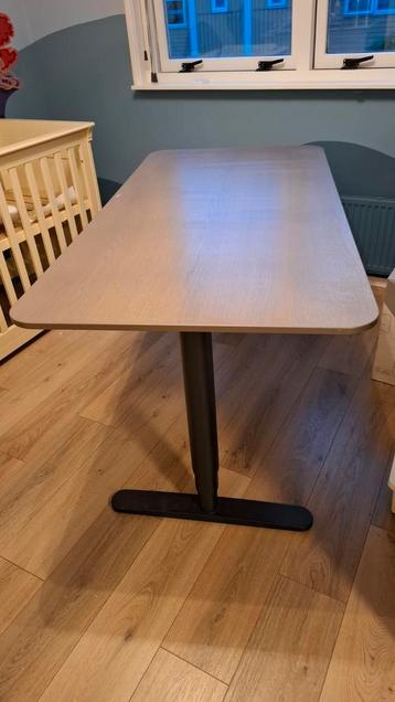 IKEA BEKANT zit/sta bureau: elektrisch verstelbaar - afbeelding 1