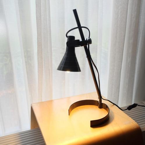 Taffellamp Ikea Lagra, Huis en Inrichting, Lampen | Tafellampen, Minder dan 50 cm, Kunststof, Metaal, Ophalen of Verzenden