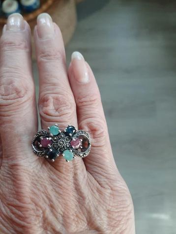 Nieuw!Mooie zil/925 ring Robijn/Smaragd/Safier/Markasiet17,5 beschikbaar voor biedingen