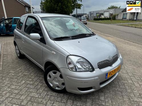 Toyota Yaris 1.0 VVT-i Sol MMT AUTOMAAT , AIRCO, NW APK, Auto's, Toyota, Bedrijf, Te koop, Yaris, ABS, Airbags, Airconditioning