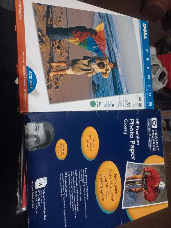 Fotopapier HP & Dell - 2 Pakken (Geopend), Computers en Software, Printerbenodigdheden, Gebruikt, Overige typen, Ophalen of Verzenden