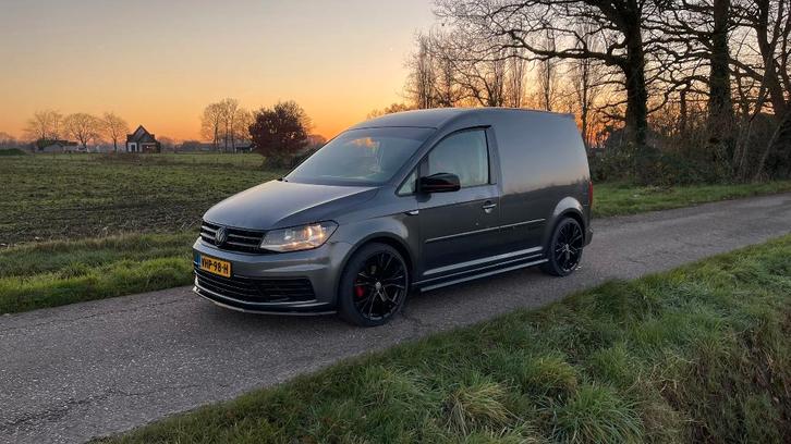 Volkswagen Caddy 2.0 TDI 180pk 2020 Grijs R Line, Auto's, Bestelauto's, Bedrijf, ABS, Android Auto, Apple Carplay, Bluetooth, Lederen bekleding
