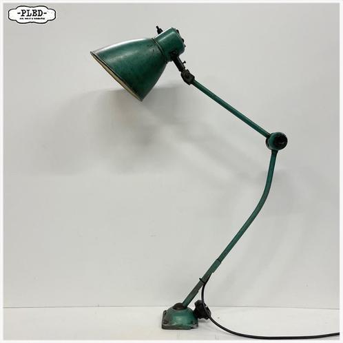 Twee armige industriële (wand)lamp  - Groen - Nieuw snoer en, Huis en Inrichting, Lampen | Wandlampen, Gebruikt, Metaal, Ophalen of Verzenden