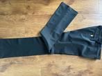 Zwarte pantalon in maat 38NL., Kleding | Dames, Maat 38/40 (M), Zwart, Ophalen of Verzenden, Zo goed als nieuw