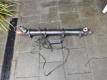 uv vijver lamp 
 beschikbaar voor biedingen