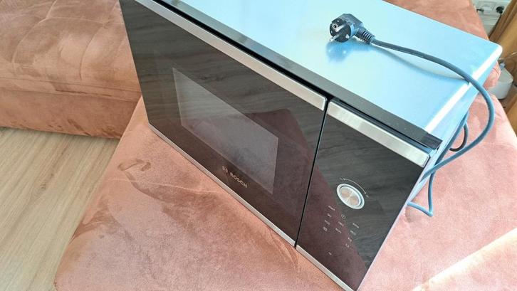 Bosch Series 6 magnetron BFL524MS0 (DEFECT!), Witgoed en Apparatuur, Magnetrons, Niet werkend, Inbouw, Ophalen