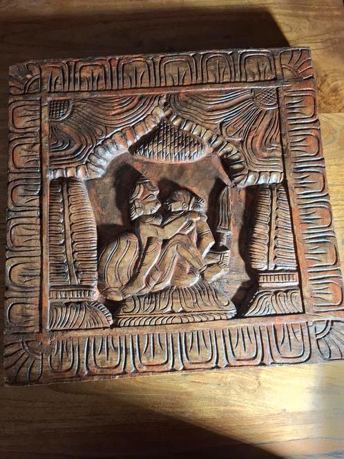 Houten wand reliëf met erotische voorstelling., Antiek en Kunst, Kunst | Beelden en Houtsnijwerken, Ophalen of Verzenden