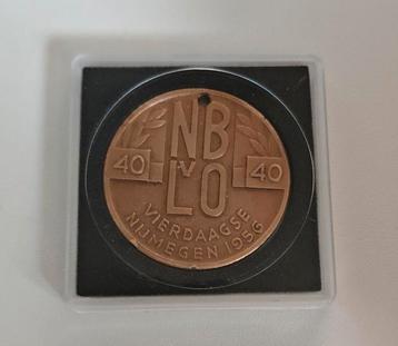 NBLvO penning 40 jaar vierdaagse Nijmegen 1956 beschikbaar voor biedingen
